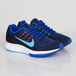 Nike Women's Air Zoom Structure 18